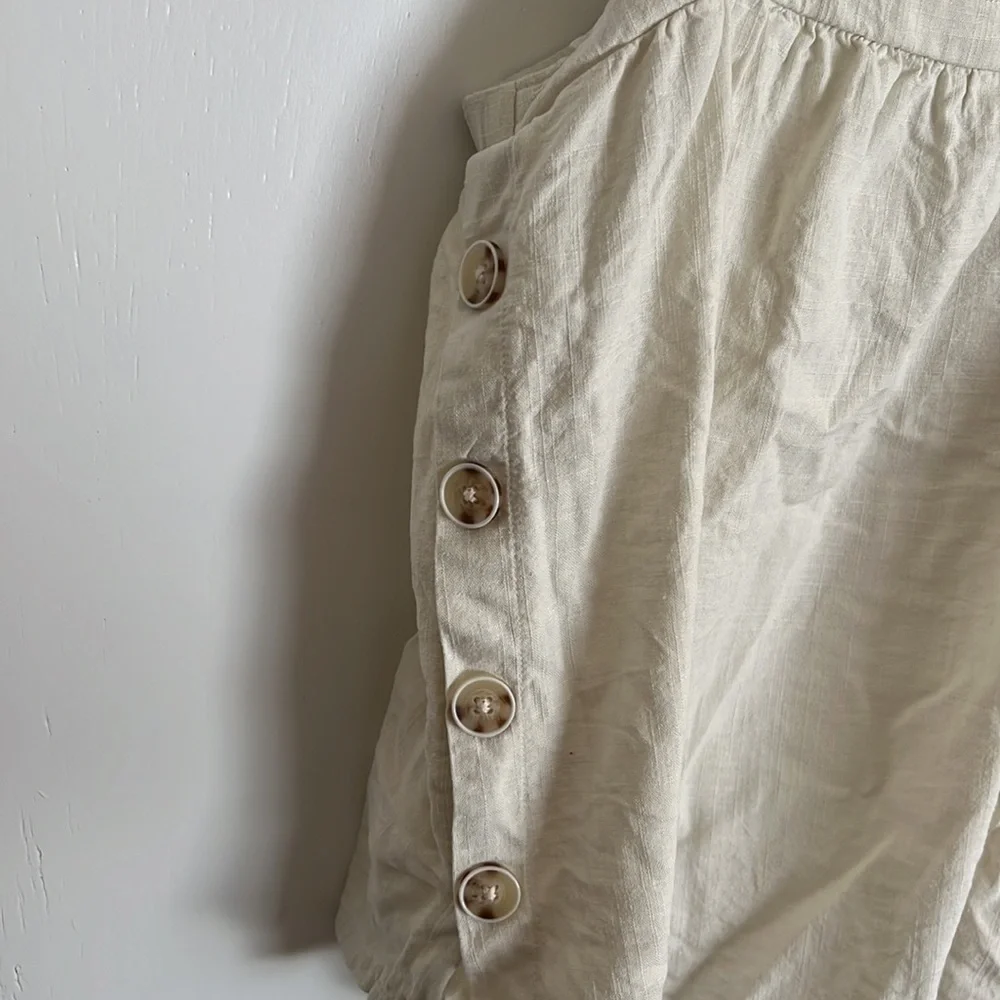 Universal Thread Neutral Top - Picture 2 of 5